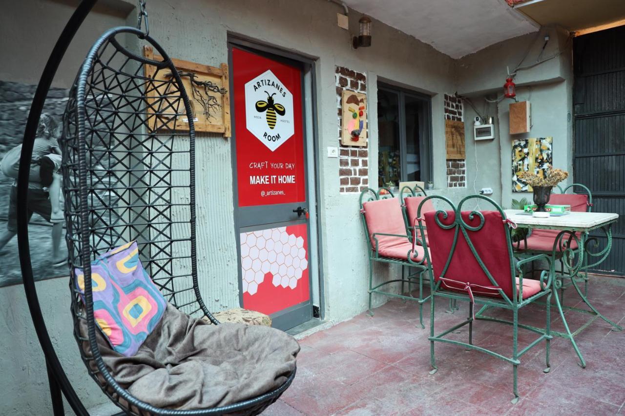 Hoja Hostel Тирана Екстериор снимка