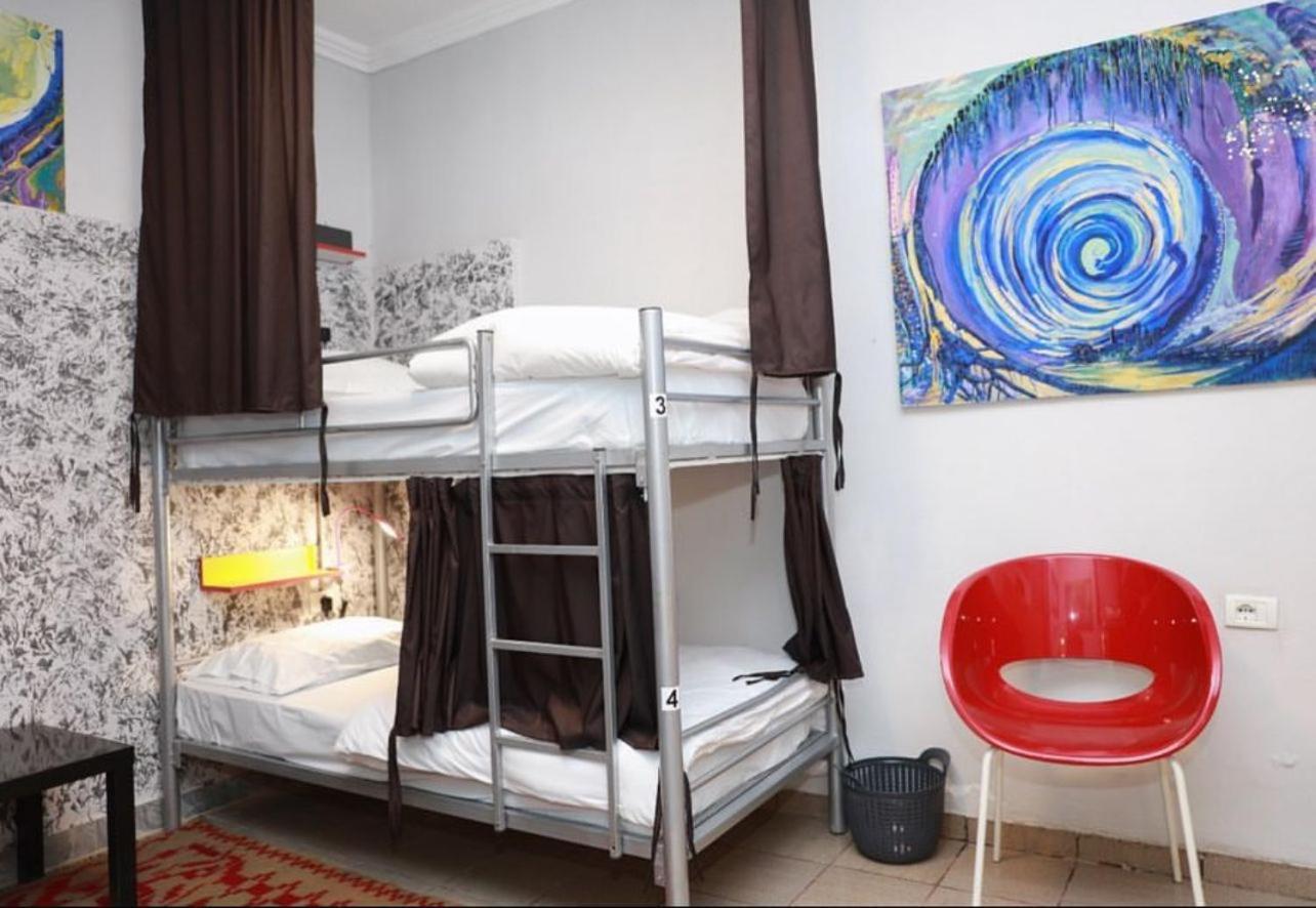 Hoja Hostel Тирана Екстериор снимка
